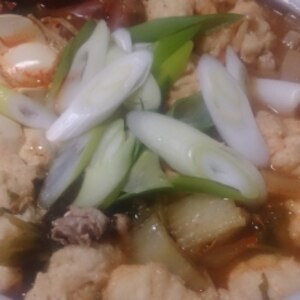 簡単！韓国料理店のまかない飯『豚キムチ鍋』★秘伝